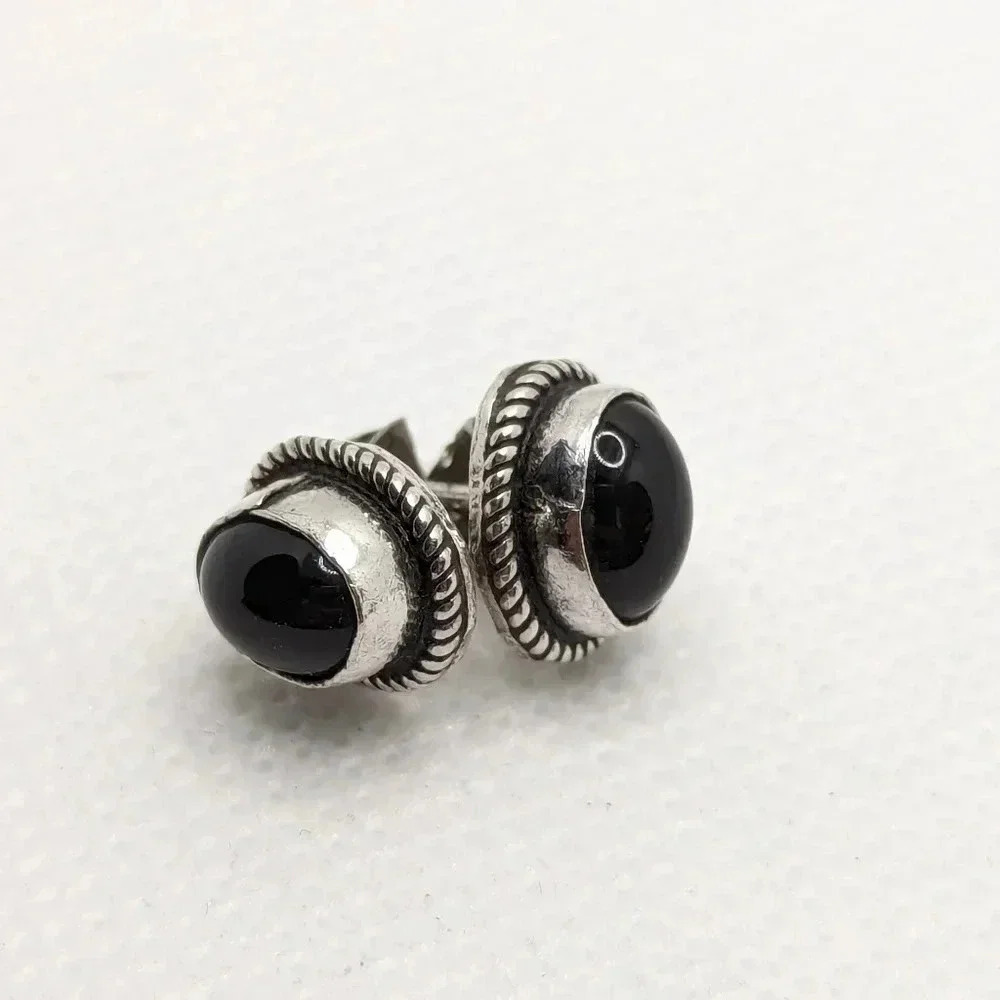 925 jet earrings